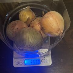 玉ねぎ3kgセット❶特大700g前後2個❷南あわじ新玉SS❸赤小玉SS以下の画像