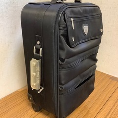 キャリーバッグ(黒
)の画像