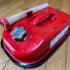5ℓ ガソリン缶 携行缶　中古品