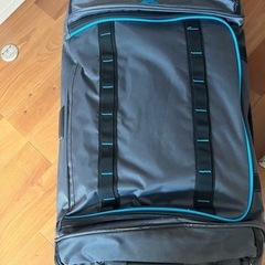 トラベルバッグ