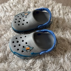 キッズ　シューズの画像