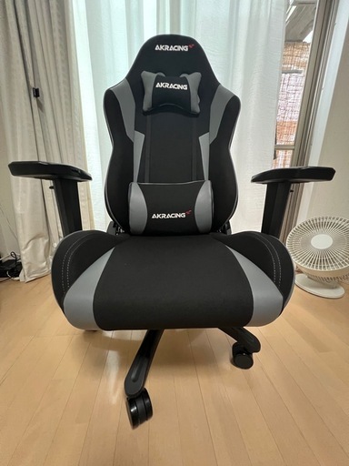 AKRACINGゲーミングチェア