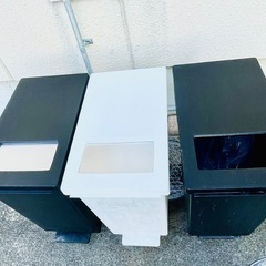 30L　フタ付きゴミ箱