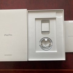 Apple iPad Pro 11インチ (第２世代)  Wi-Fi 128GB スペースグレイ (整備済み品)(美品)の画像