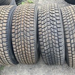 希少サイズ YOKOHAMA 225/65R18 4本 冬タイヤ...