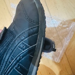 アシックス　スニーカーの画像