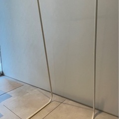 ハンガーラックの画像