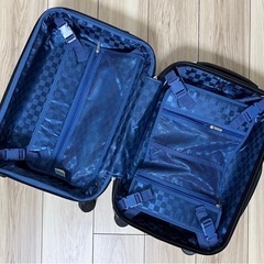 スーツケース　機内持ち込み 拡張機能付きの画像