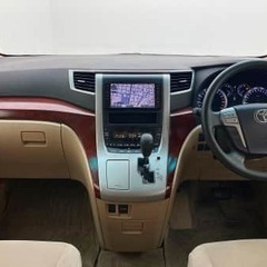 おすすめ車両が入りました👀✨　　トヨタ　アルファードの画像