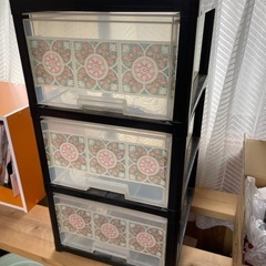 家具 収納家具　プラスチック収納ボックス　3段の画像