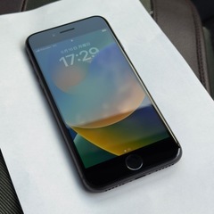 iPhone8 64GB SIMフリー スペースグレイ 
