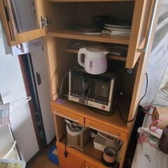 食器棚の画像
