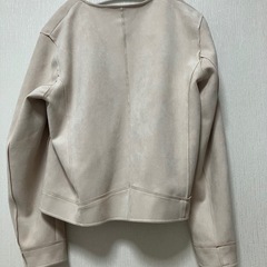 春秋アウターの画像