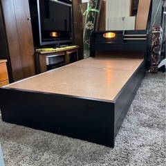 シングルベッド
