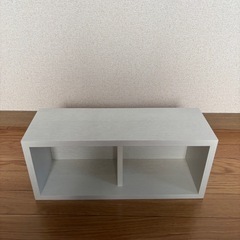【譲渡】無印良品　壁につける収納棚　※ピンなしの画像
