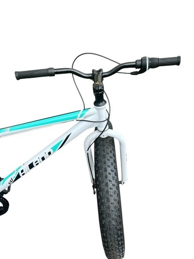 定価4万円】ファットバイク HILAND 26インチ オフロード向け 超美品！