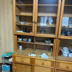 無料家具　食器棚2　今週　木・金　取引
