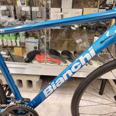 BIANCHI 「ビアンキ」 ROMA3 DISC 2022年モデル クロスバイク /  rc_ITE2A5EG5PBK_HlUrの画像