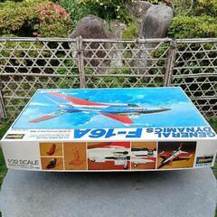 戦闘機プラモデルの画像