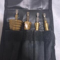 ステップドリル 穴あけ 4本セット 螺旋 六角轴スパイラル DI...