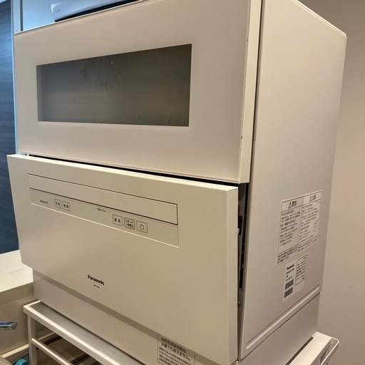 Panasonic 食器洗い乾燥機　NP-TH4-W