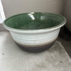 メダカ鉢