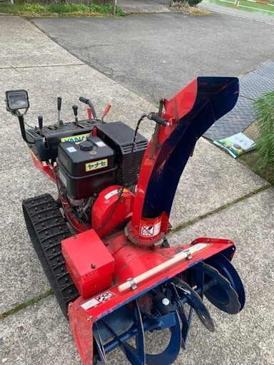 価格相談　ヤナセ除雪機　810HST  Ⅱ