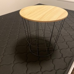 物入れれるテーブル