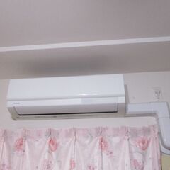 tOSHIBA ルームエアコンの画像
