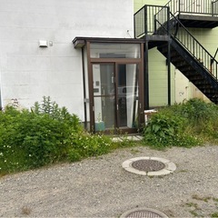 函館市旭町の草むしりして欲しいです