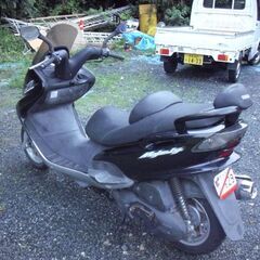 自賠責付き YAMAHA Majesty マジェスティ125 (コマジェ) ブラック・インジェクションの画像