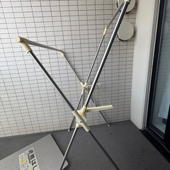 物干し竿スタンド