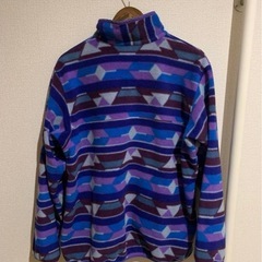 Patagonia フリース ハーフジップ 紫系 幾何学模様の画像