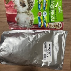 ハリネズミ餌