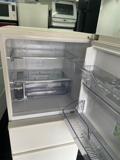 北九州市内配送無料　保証付き 値下げた AQR-SV24H冷蔵庫 SVシリーズ アンティークホワイト [238L /3ドア /右開きタイプ]