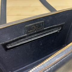 バレンティノのバッグです。の画像