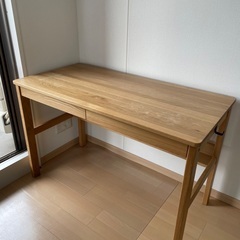 無印良品　オーク無垢材デスク