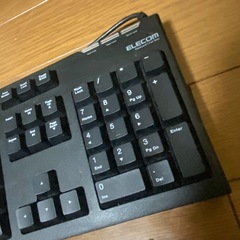 キーボードとマウスの画像
