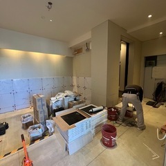 🔹 タイル施工スタッフ募集【未経験OK｜資格取得支援あり｜20〜30代活躍中！】の画像
