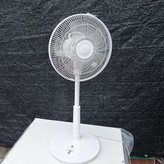 ＤＣ直流モーター リビング扇風機　 ＮＥＯＶＥ　(FTS30-BD16）リモコン付きの画像