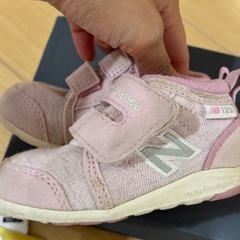 New Balance ベビーシューズ 123 ピンク　11.5センチの画像