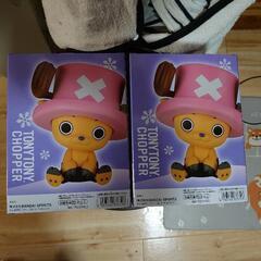 ワンピース、チョッパーフィギア、2点セットの画像