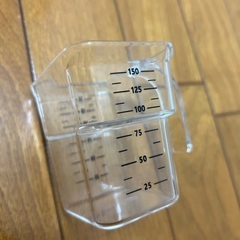 tower 密閉袋ごとペットフードストッカー 3kg 計量カップ付の画像