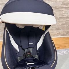 combiクルムーブ　回転式　チャイルドシート　ベルトの画像