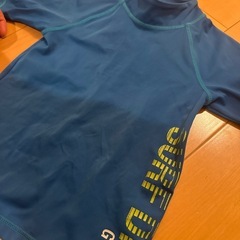 ラッシュガード　こどもの画像
