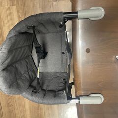 (値引き:2000→1500円)SmartAngel/テーブルチェア＆ KISSBABY/テーブルチェア用 トレイ(バラ売り不可)の画像