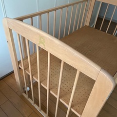 無料 KATOJI カトージ ベビーベッドの画像