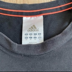 adidas Tシャツ130の画像