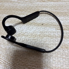 骨伝導イヤホン【耳かけ型/マイク対応/Bluetooth/ブラック】 