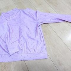 130 薄紫色 ドット模様 フルジップ ラッシュガードの画像